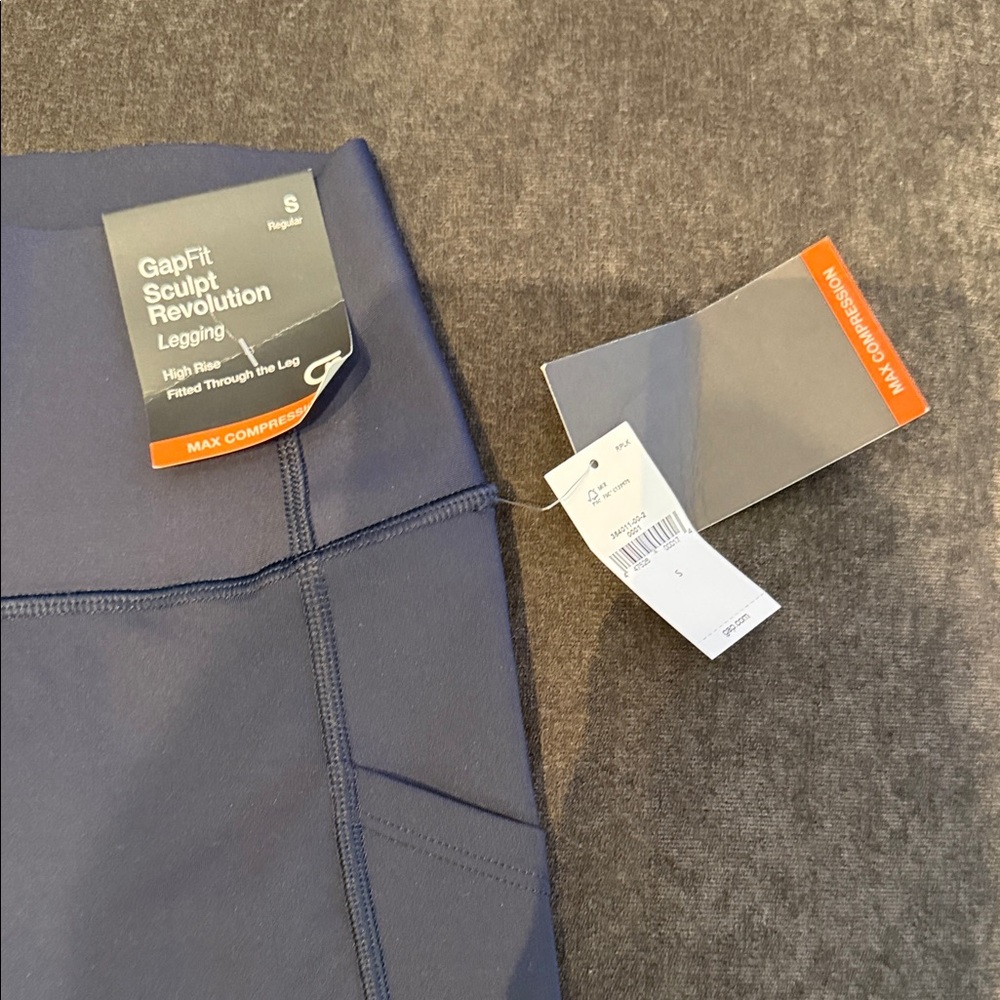 Gap Fit- Navy Blue High-Waisted Leggings - Picture 2 of 7